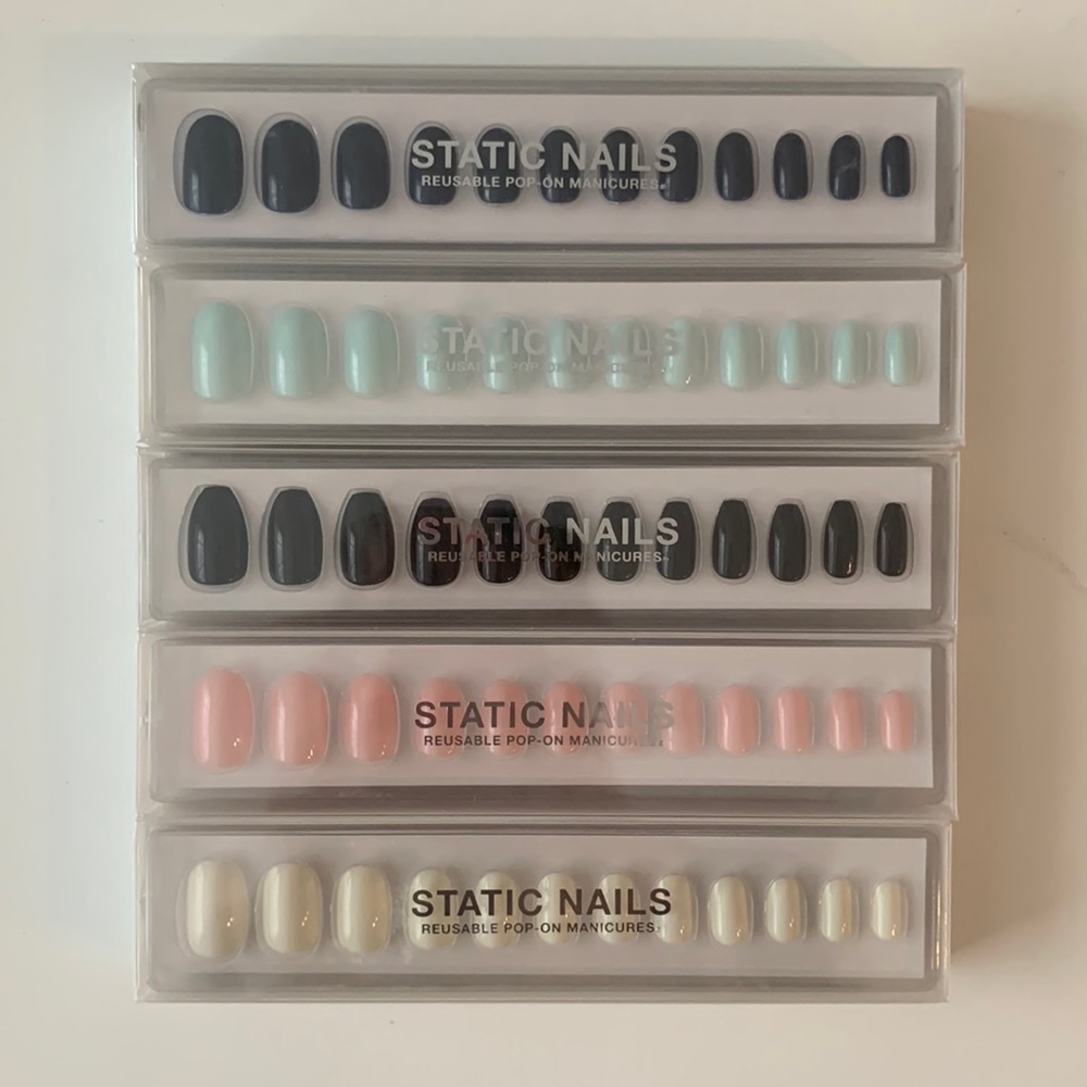 New without tags 5 Static Nails round and coffin shape bundle